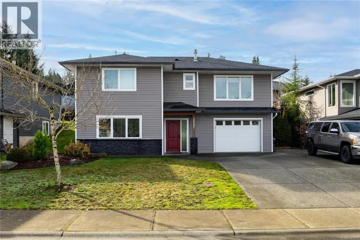 2087 Lambert Dr, Courtenay, British Columbia V9N9C9