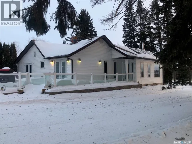 224 Service ROAD W, Norquay, Saskatchewan S0A2V0