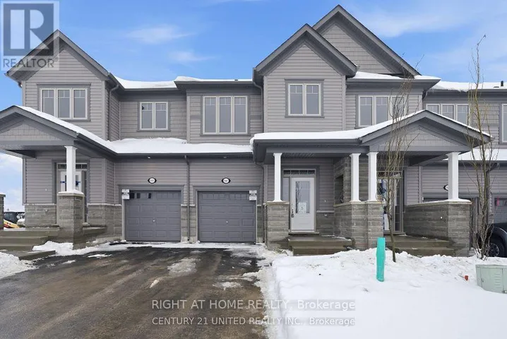 68 SANDERSON DRIVE, Kawartha Lakes (Lindsay), Ontario K9V0S8