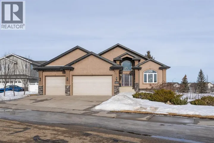 3804 69A StreetClose, Camrose, Alberta T4V5A8