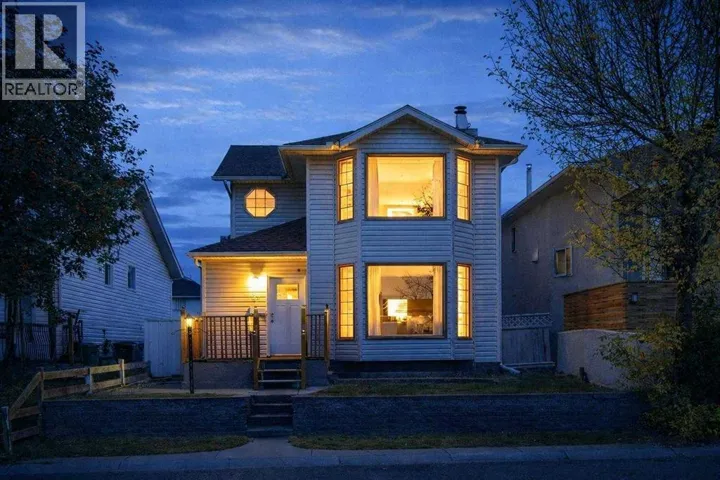 24 LAGUNA Close NE, Calgary, Alberta T1Y6V1