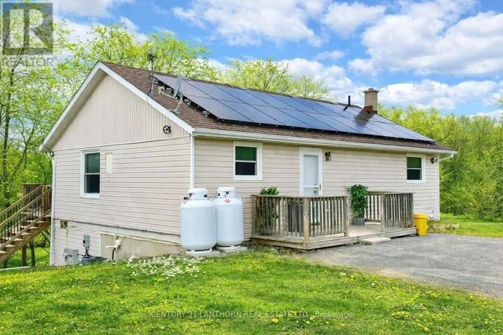 656 A COOPER ROAD, Madoc, Ontario K0K2K0