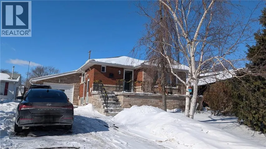 878 UPPER OTTAWA Street, Hamilton, Ontario L8T3V5