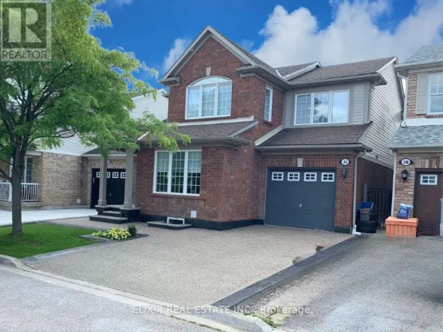32 MAYO AVENUE, Cambridge, Ontario N1T2E8