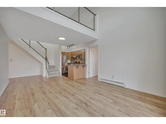 #408 10118 95 ST NW, Edmonton, Alberta T5H4R6