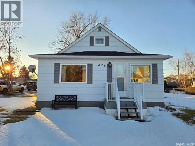 226 1st STREET W, Kyle, Saskatchewan S0L1T0