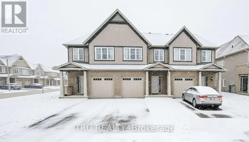 130 ERIC MALONEY WAY, Ottawa, Ontario K1T0R1