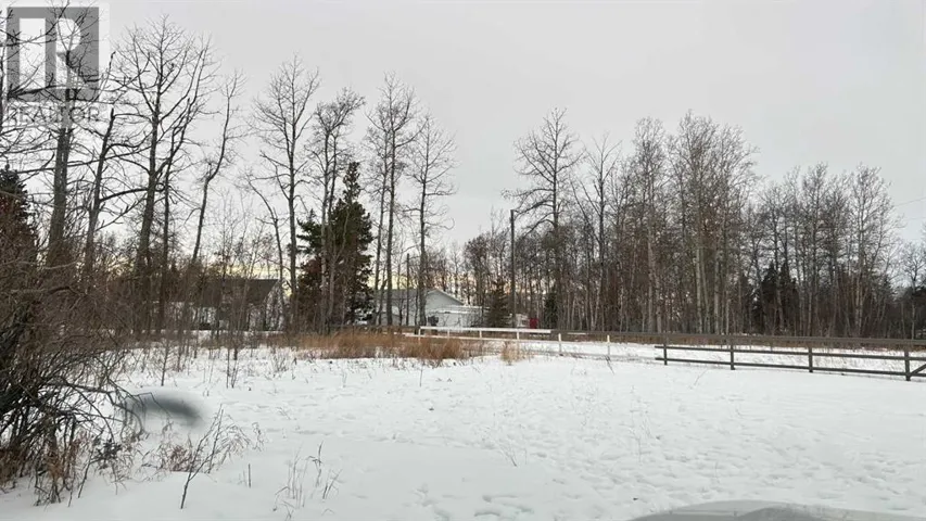 5400 Davies Street, Innisfail, Alberta T4G1E3