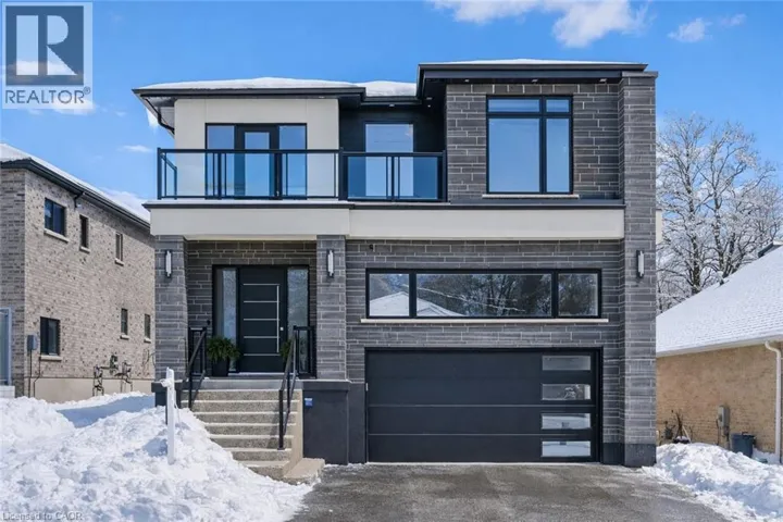 320 OTTERBEIN Road, Kitchener, Ontario N2B0A7