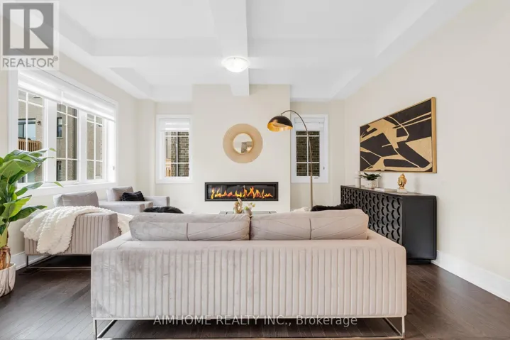 27 WILLIAM LOGAN DRIVE, Richmond Hill, Ontario L4E1K3