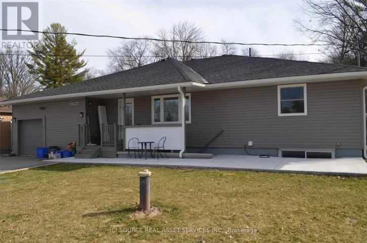 MAIN FL UNIT - 20437 YONGE STREET, East Gwillimbury (Holland Landing), Ontario L9N1N8