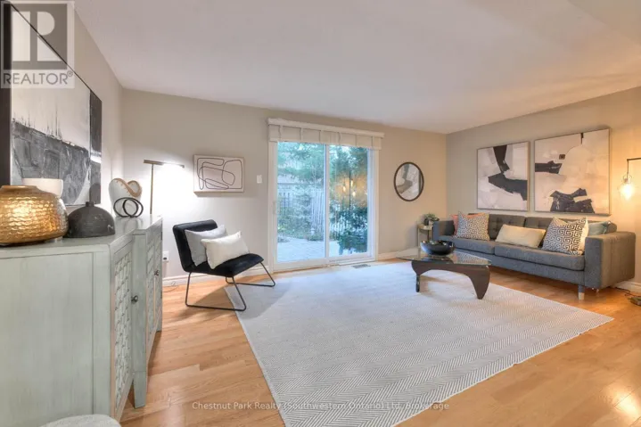 30 - 383 EDINBURGH ROAD S, Guelph (Dovercliffe Park/Old University), Ontario N1G2K7