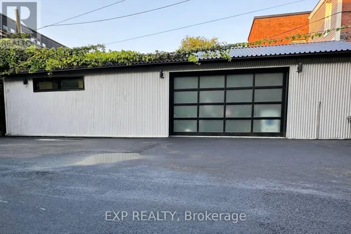 329 CATHERINE STREET, Ottawa, Ontario K1R5T4