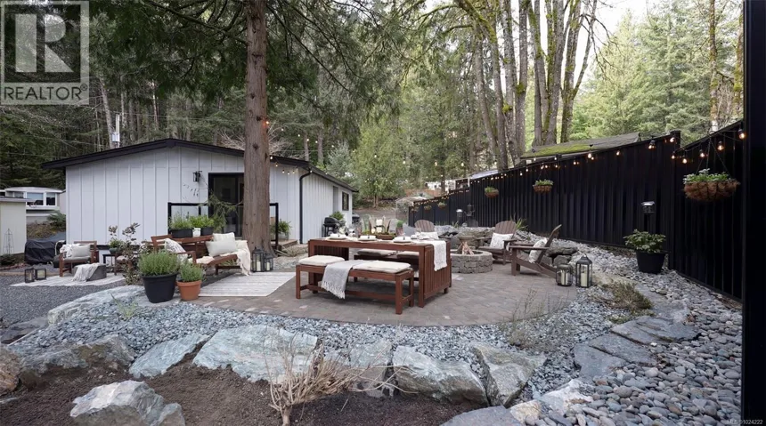 110 2500 Florence Lake Rd, Langford, British Columbia V9C3T1