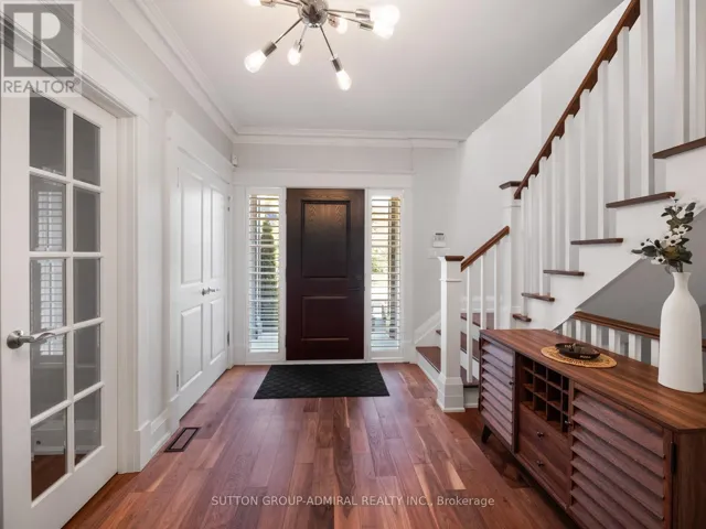 26 PUCKERIDGE CRESCENT, Toronto (Eringate-Centennial-West Deane), Ontario M9B3A2