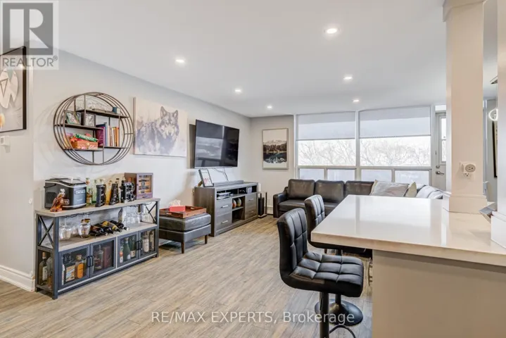 406 - 3390 WESTON ROAD, Toronto (Humbermede), Ontario M9M2X3