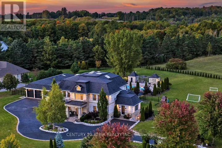 111 LAKE WOODS DRIVE, Whitchurch-Stouffville, Ontario L4A1P1