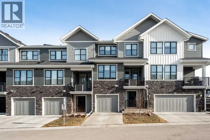 915 Crestridge Common SW, Calgary, Alberta T3B6L6