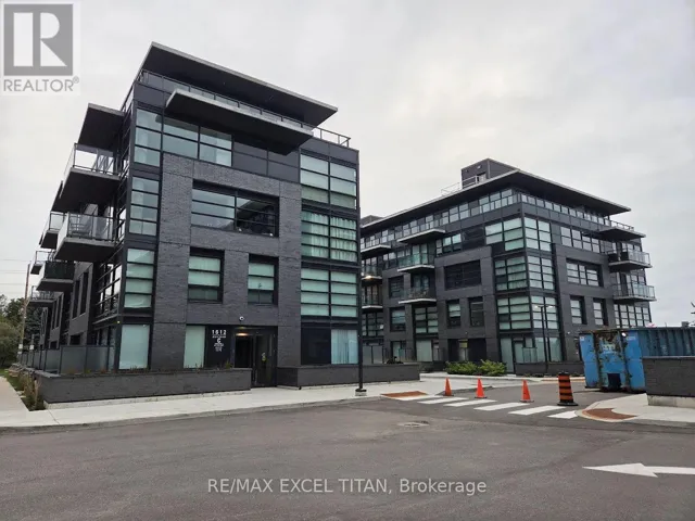 327 - 1612 CHARLES STREET, Whitby (Port Whitby), Ontario L1N0P3