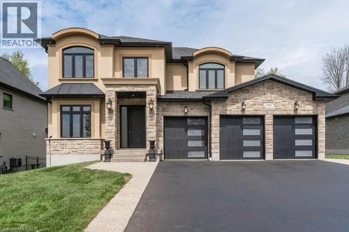 346 LEXINGTON Road, Waterloo, Ontario N2K1X2