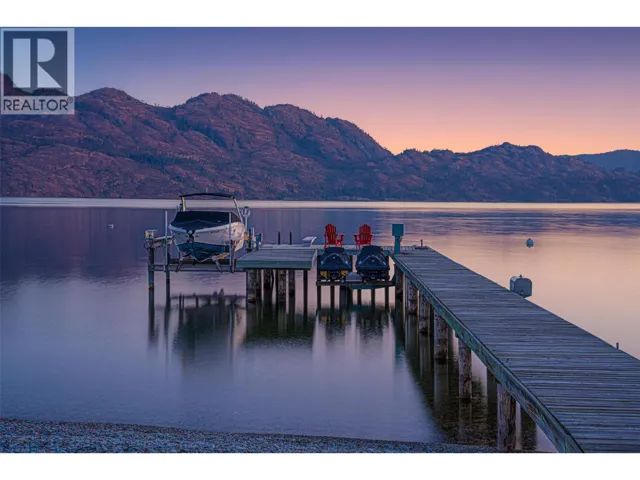 2577 Whitworth Road, West Kelowna, British Columbia V4T2K5