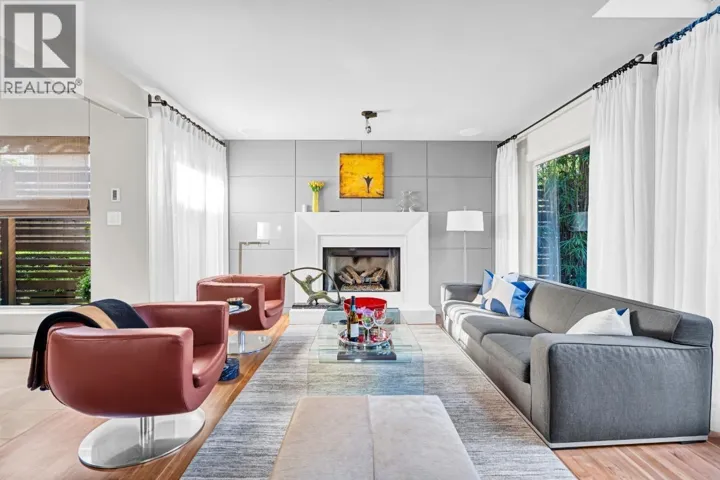 3450 W 8TH AVENUE, Vancouver, British Columbia V6R1Y5