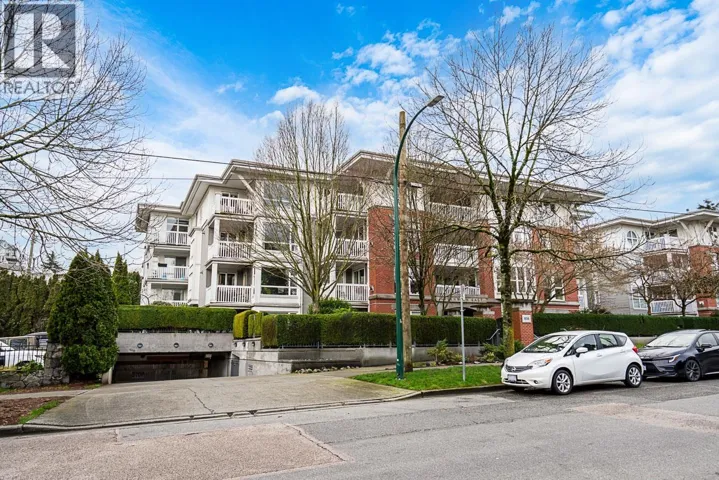 203 1858 W 5TH AVENUE, Vancouver, British Columbia V6J1P3
