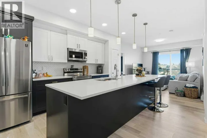 305, 200 Harvest Hills Place NE, Calgary, Alberta T2M0C8