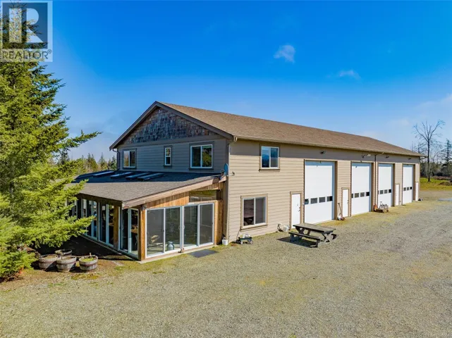 1355 Hodges Rd, French Creek, British Columbia V9P2B5