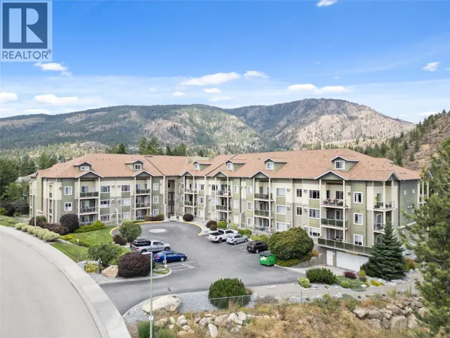 2120 Shannon Ridge Drive Unit# 102, West Kelowna, British Columbia V4T2Z3