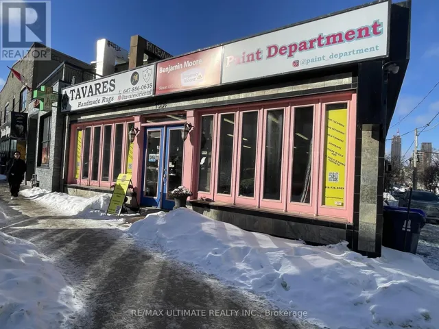 1554 DUNDAS STREET W, Toronto (Little Portugal), Ontario M6K1T8