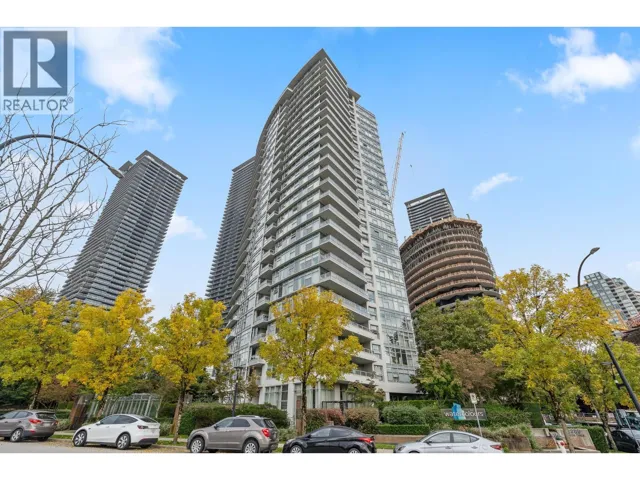 707 2289 YUKON CRESCENT, Burnaby, British Columbia V5C0B2