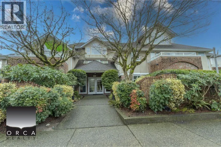 5 2150 MARINE DRIVE, West Vancouver, British Columbia V7V1K3