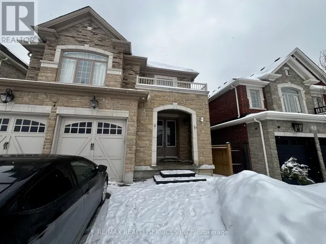 7 GLENGOWAN STREET, Whitby (Taunton North), Ontario L1R0K8