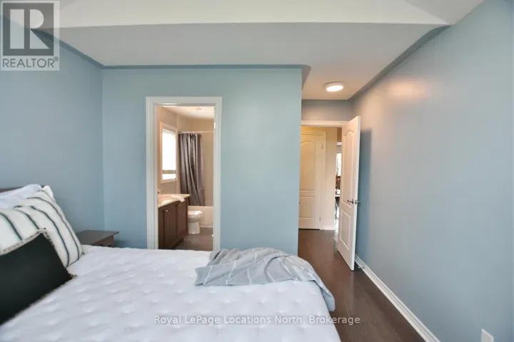 780