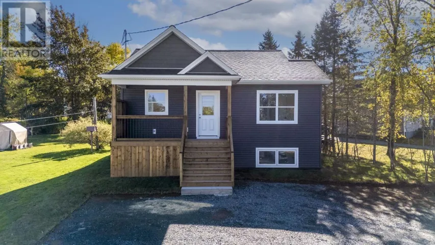 50 St Andrews Street, Stewiacke, Nova Scotia B0N2J0