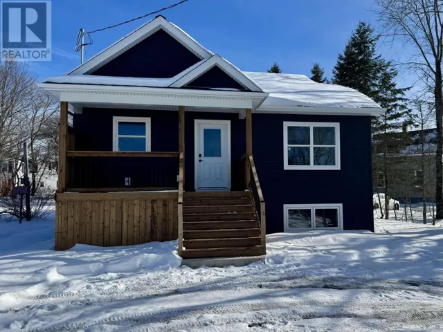 50 St Andrews Street, Stewiacke, Nova Scotia B0N2J0