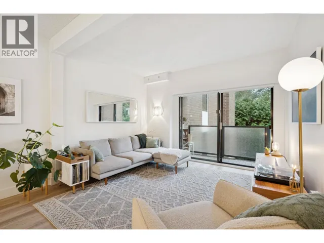 304 1535 NELSON STREET, Vancouver, British Columbia V6G1M2