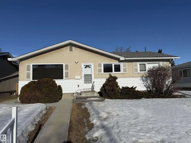 4608 102 AV NW, Edmonton, Alberta T6A0M7