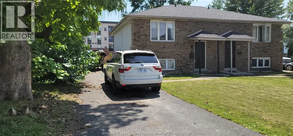 845 BRANT STREET, Windsor, Ontario N9A3G2