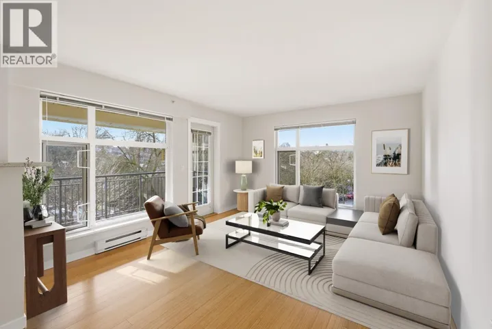 404 3575 EUCLID AVENUE, Vancouver, British Columbia V5R6H5