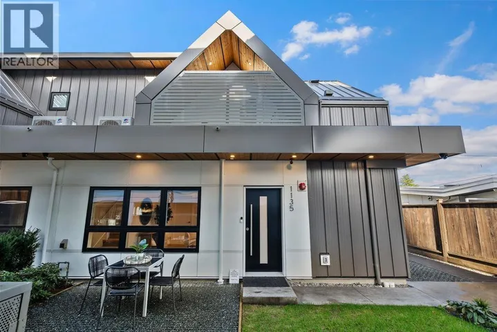 1135 W 33RD AVENUE, Vancouver, British Columbia V6M1A3