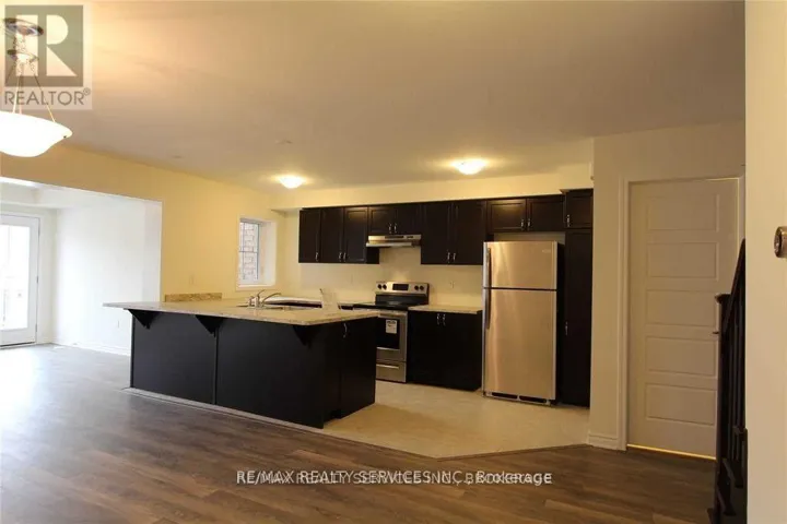 111 BOND HEAD COURT, Milton (FO Ford), Ontario L9E1G6