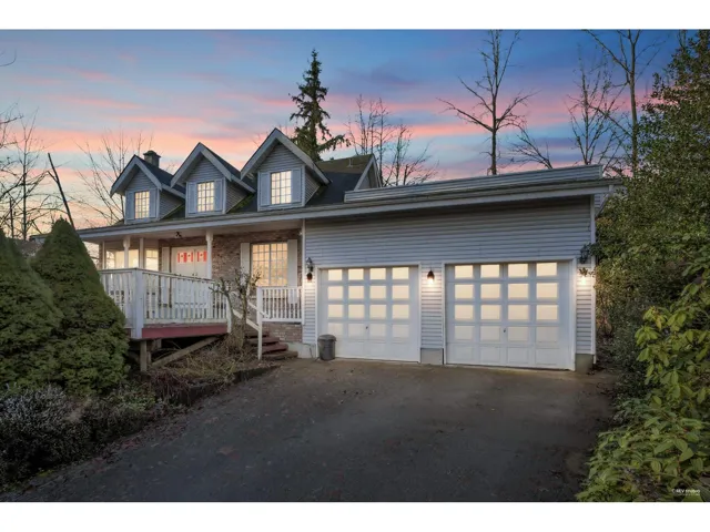 10235 176 STREET, Surrey, British Columbia V4N4H2