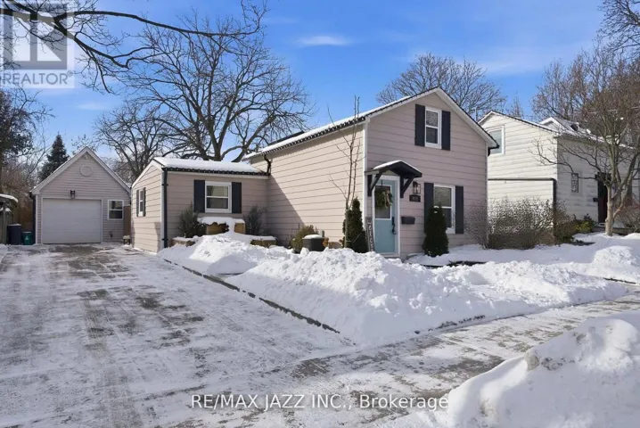 922 BYRON STREET S, Whitby (Downtown Whitby), Ontario L1N4R9