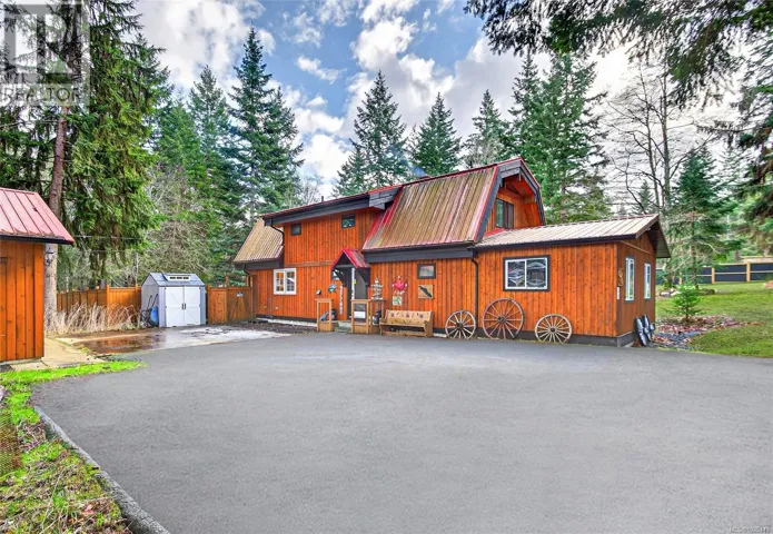1845 Larch Rd, Courtenay, British Columbia V9J1X7