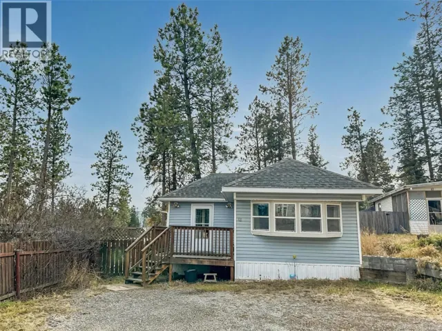 700 PATTERSON W Street Unit# 11, Cranbrook, British Columbia V1C6T5