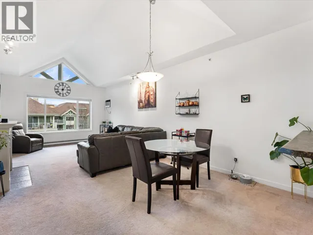 688 Lequime Road Unit# 404, Kelowna, British Columbia V1W1A3