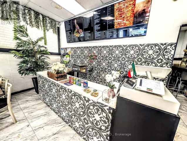 559 STEVEN COURT, Newmarket (Stonehaven-Wyndham), Ontario L3Y6Z3