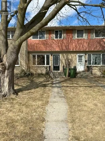 432 FOREST AVENUE, St. Thomas, Ontario N5R2K9